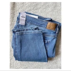 NWT AE Jeans